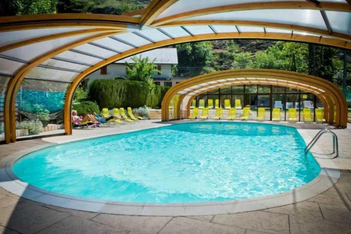 Camping 5 Etoiles - Piscine - Eeceff Le Bourg-dʼOisans Esterno foto