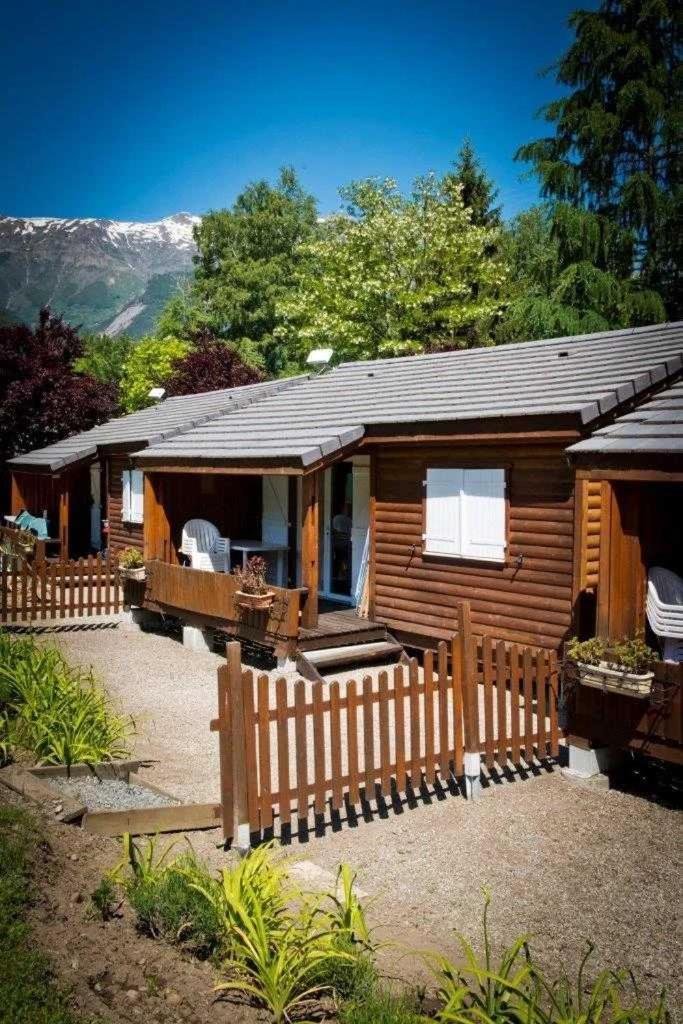Camping 5 Etoiles - Piscine - Eeceff Le Bourg-dʼOisans Esterno foto
